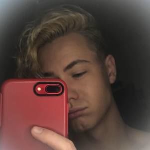 Meet your Posher, Emory